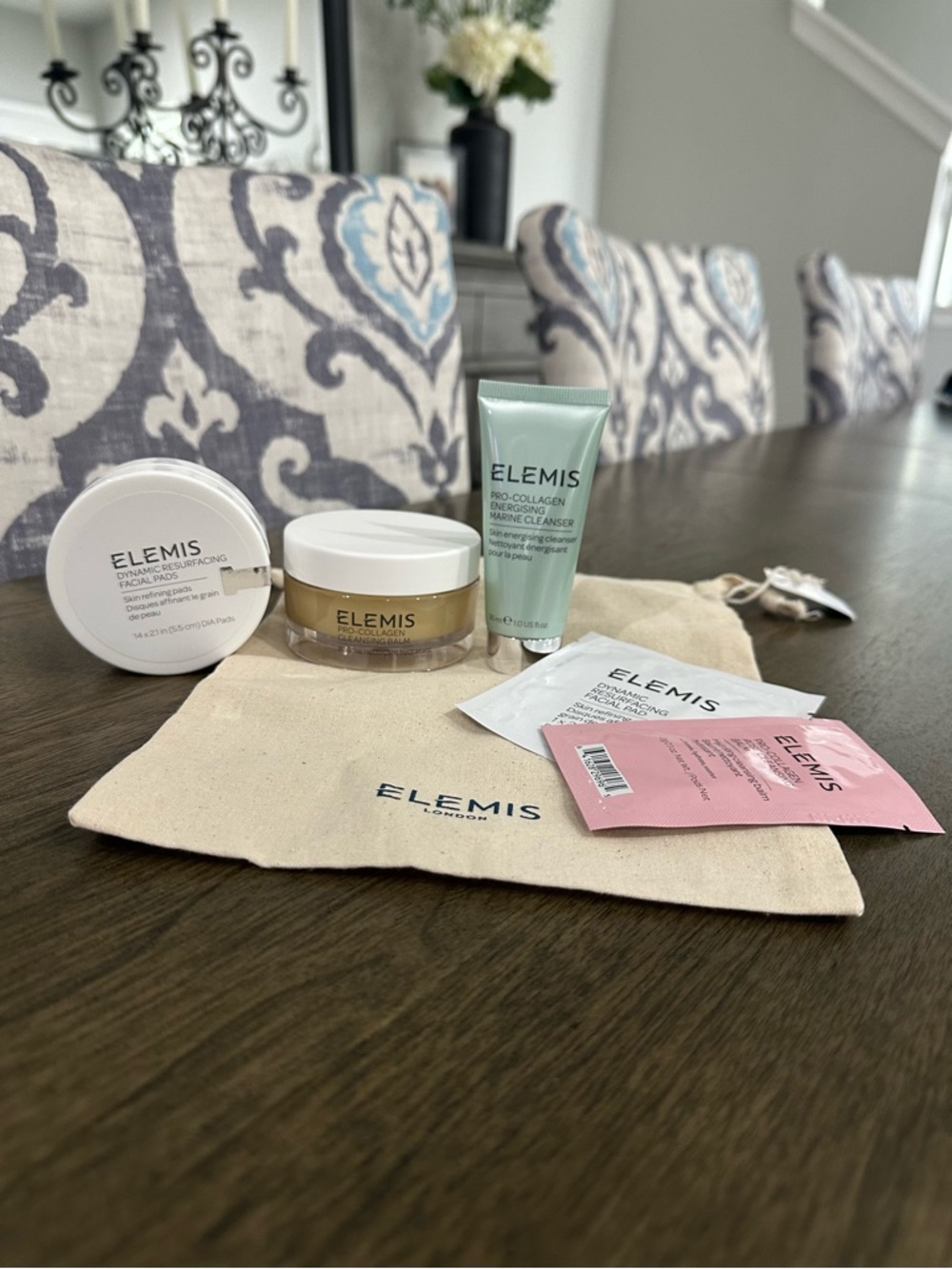 Elemis Women Skincare Set Three Pieces and Two Testers